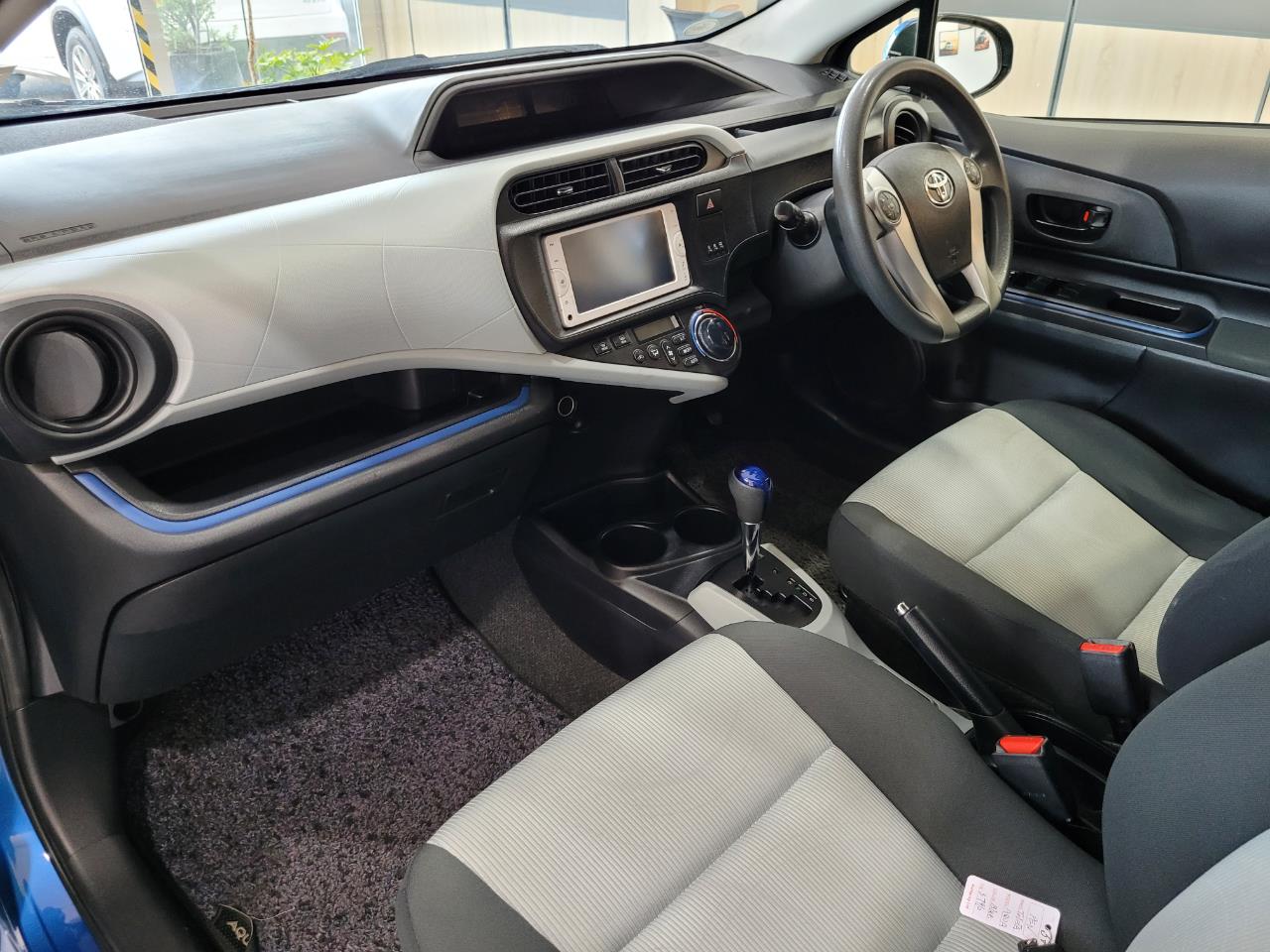 2013 Toyota Aqua