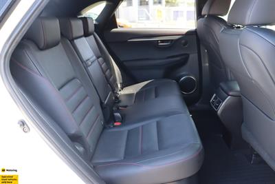 2015 Lexus NX300H - Thumbnail