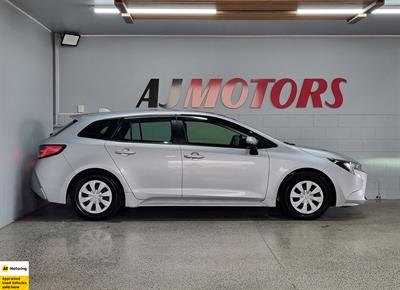 2021 Toyota Corolla - Thumbnail