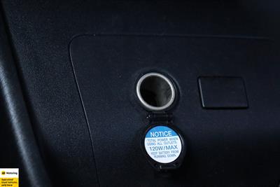 2014 Toyota Prius - Thumbnail