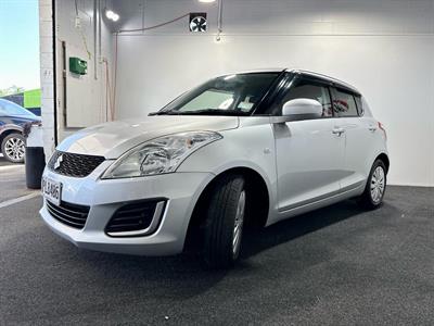 2015 Suzuki Swift - Thumbnail