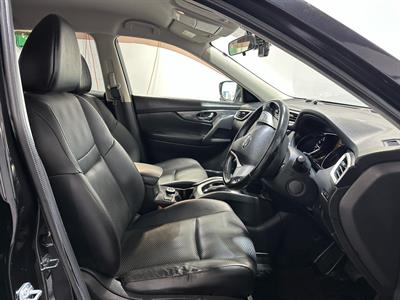 2014 Nissan X-Trail - Thumbnail