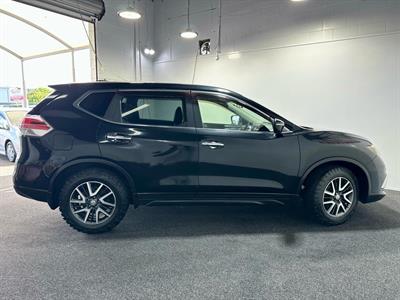 2014 Nissan X-Trail - Thumbnail