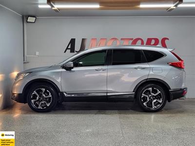 2017 Honda CR-V - Thumbnail