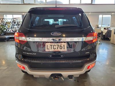 2018 Ford Everest - Thumbnail