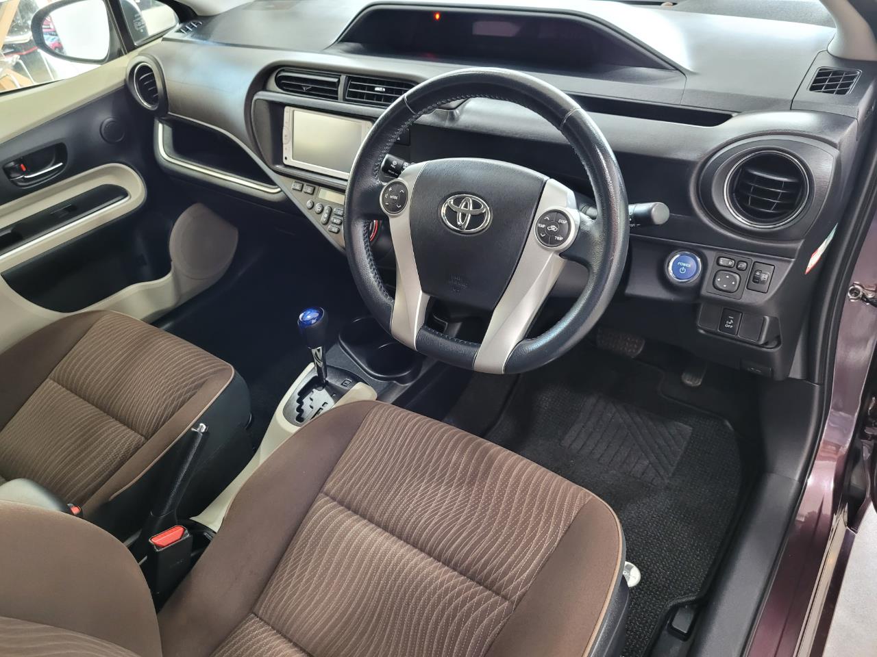 2014 Toyota Aqua
