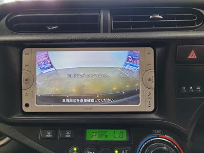 2014 Toyota Aqua - Thumbnail