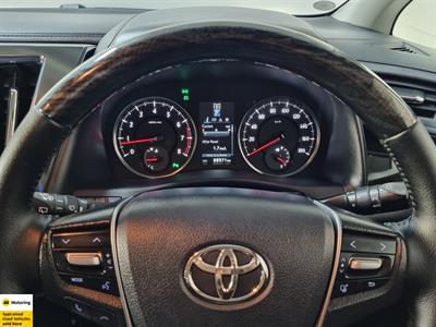 2015 Toyota Vellfire - Thumbnail