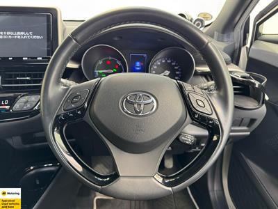 2019 Toyota C-HR - Thumbnail