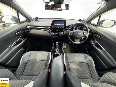 2019 Toyota C-HR - Thumbnail