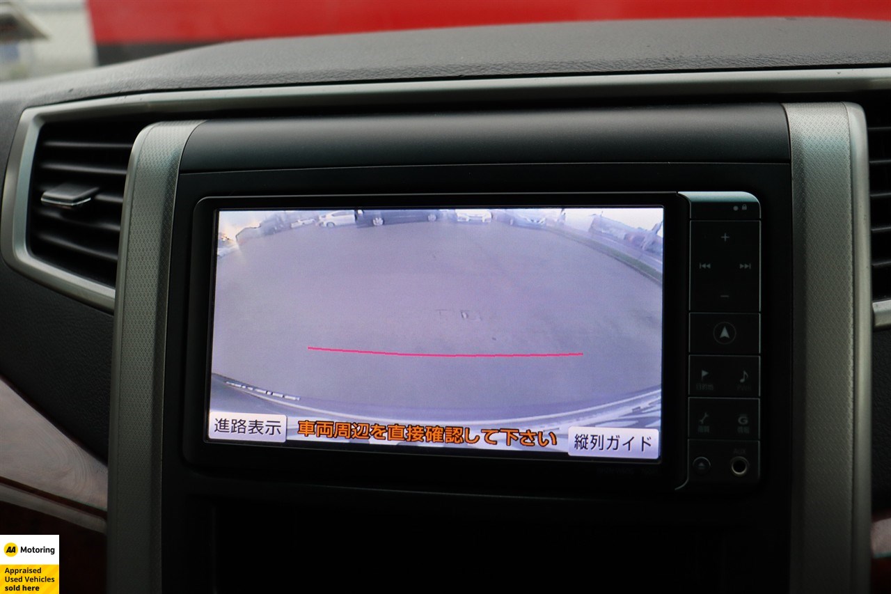 2011 Toyota Vellfire