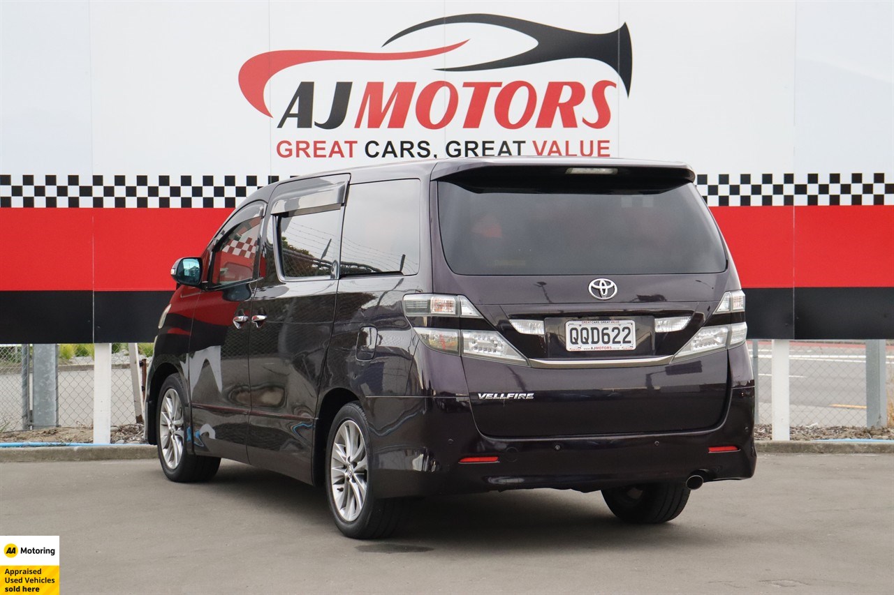 2011 Toyota Vellfire