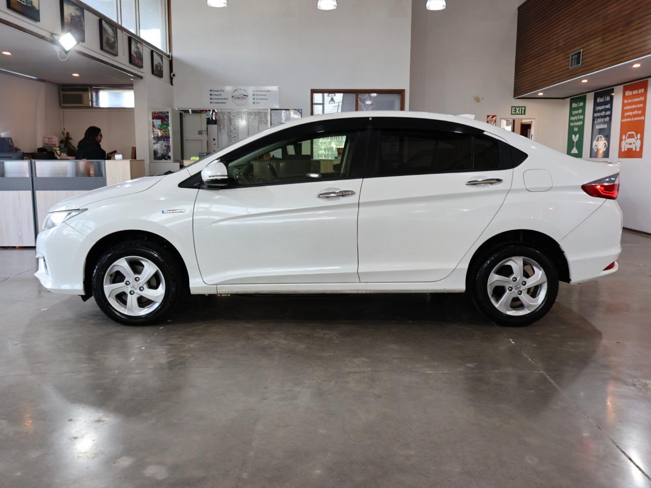 2015 Honda GRACE