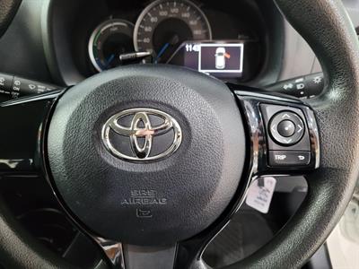 2019 Toyota Vitz - Thumbnail