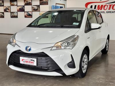 2019 Toyota Vitz - Thumbnail