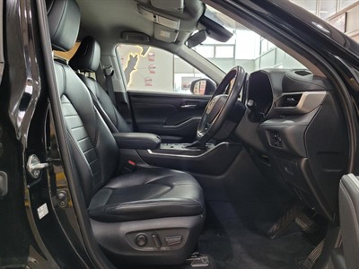 2022 Toyota Highlander - Thumbnail