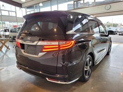 2014 Honda Odyssey - Thumbnail