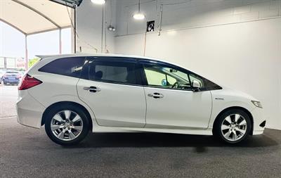 2015 Honda Jade - Thumbnail