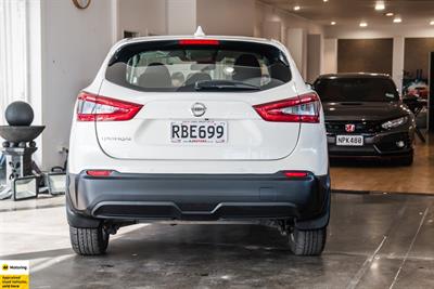 2020 Nissan Qashqai - Thumbnail
