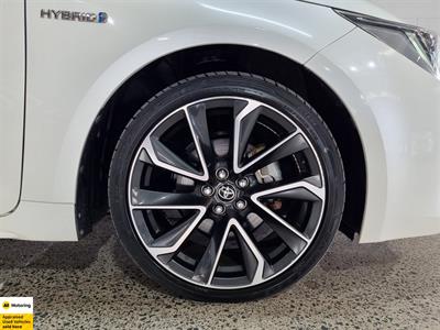 2018 Toyota Corolla - Thumbnail