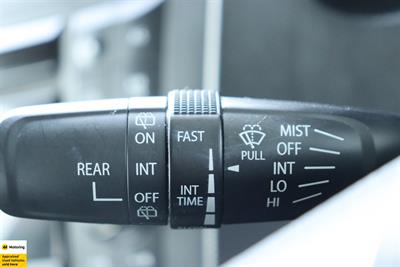 2016 Suzuki Swift - Thumbnail