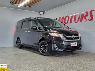 2018 Nissan Serena - Thumbnail