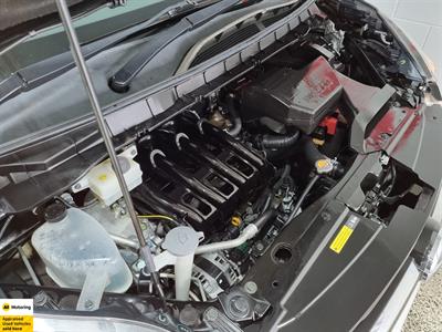 2018 Nissan Serena - Thumbnail