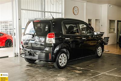 2013 Toyota Spade - Thumbnail