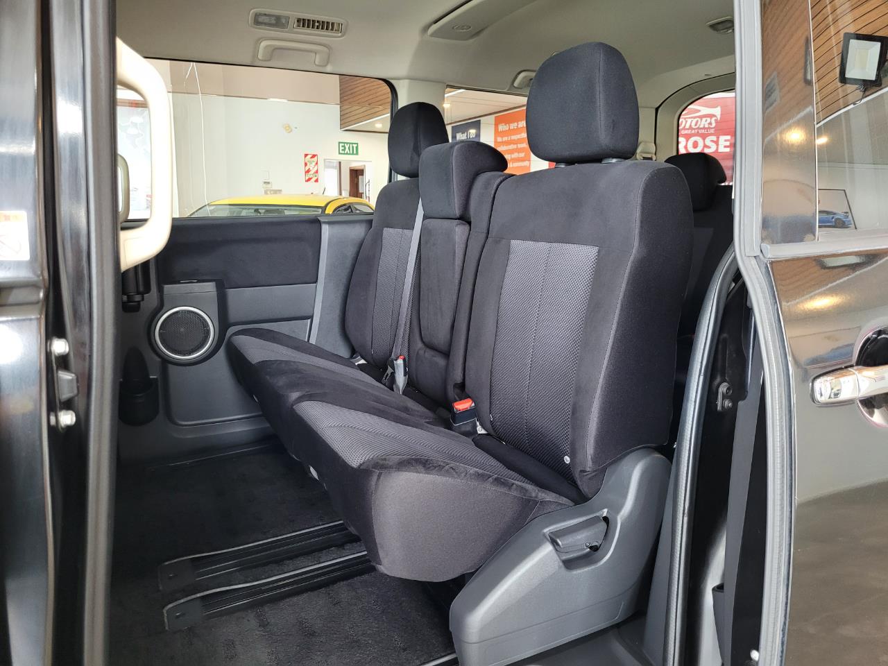 2012 Mitsubishi Delica