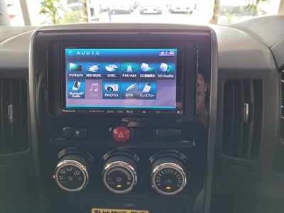 2012 Mitsubishi Delica - Thumbnail