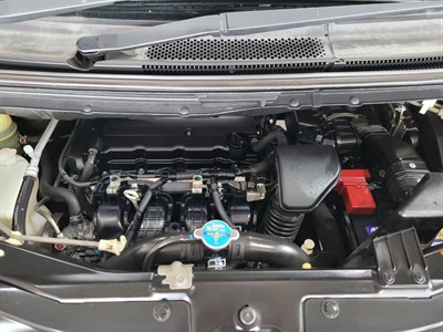 2012 Mitsubishi Delica - Thumbnail