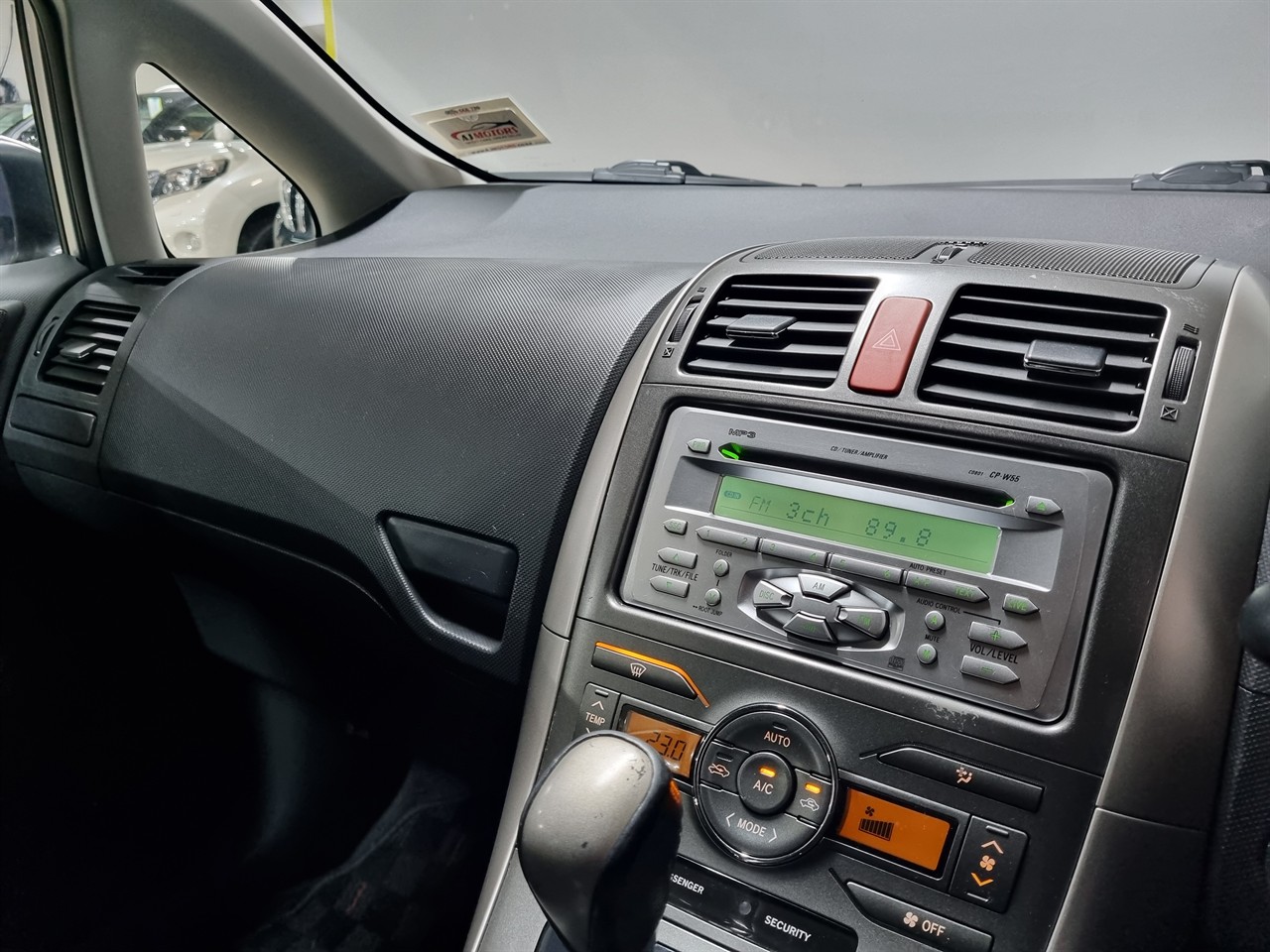 2008 Toyota Auris