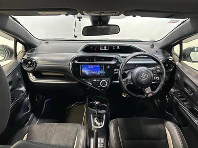 2019 Toyota Aqua - Thumbnail