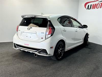2019 Toyota Aqua - Thumbnail