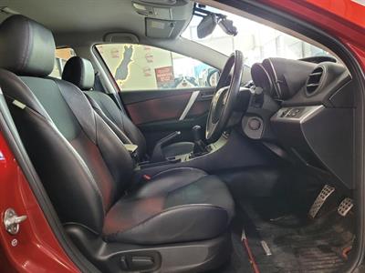2012 Mazda Axela - Thumbnail