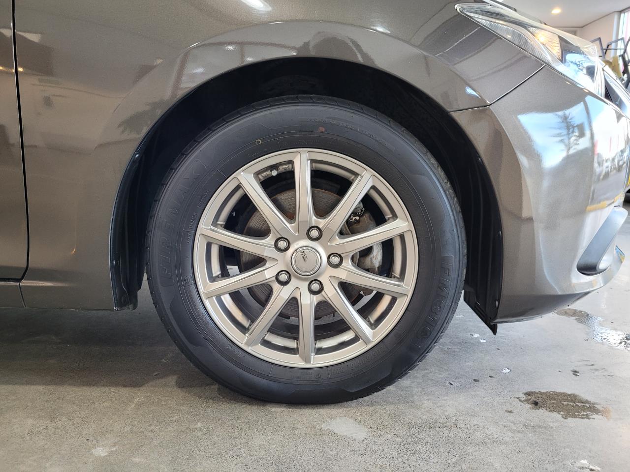 2015 Mazda Axela