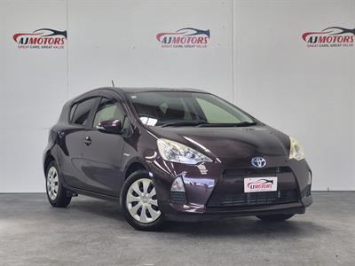 2014 Toyota Aqua - Thumbnail