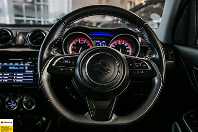 2017 Suzuki Swift - Thumbnail