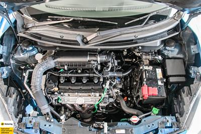 2017 Suzuki Swift - Thumbnail