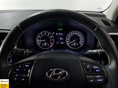 2022 Hyundai Venue - Thumbnail