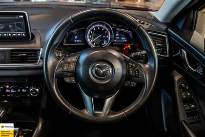 2015 Mazda Axela - Thumbnail