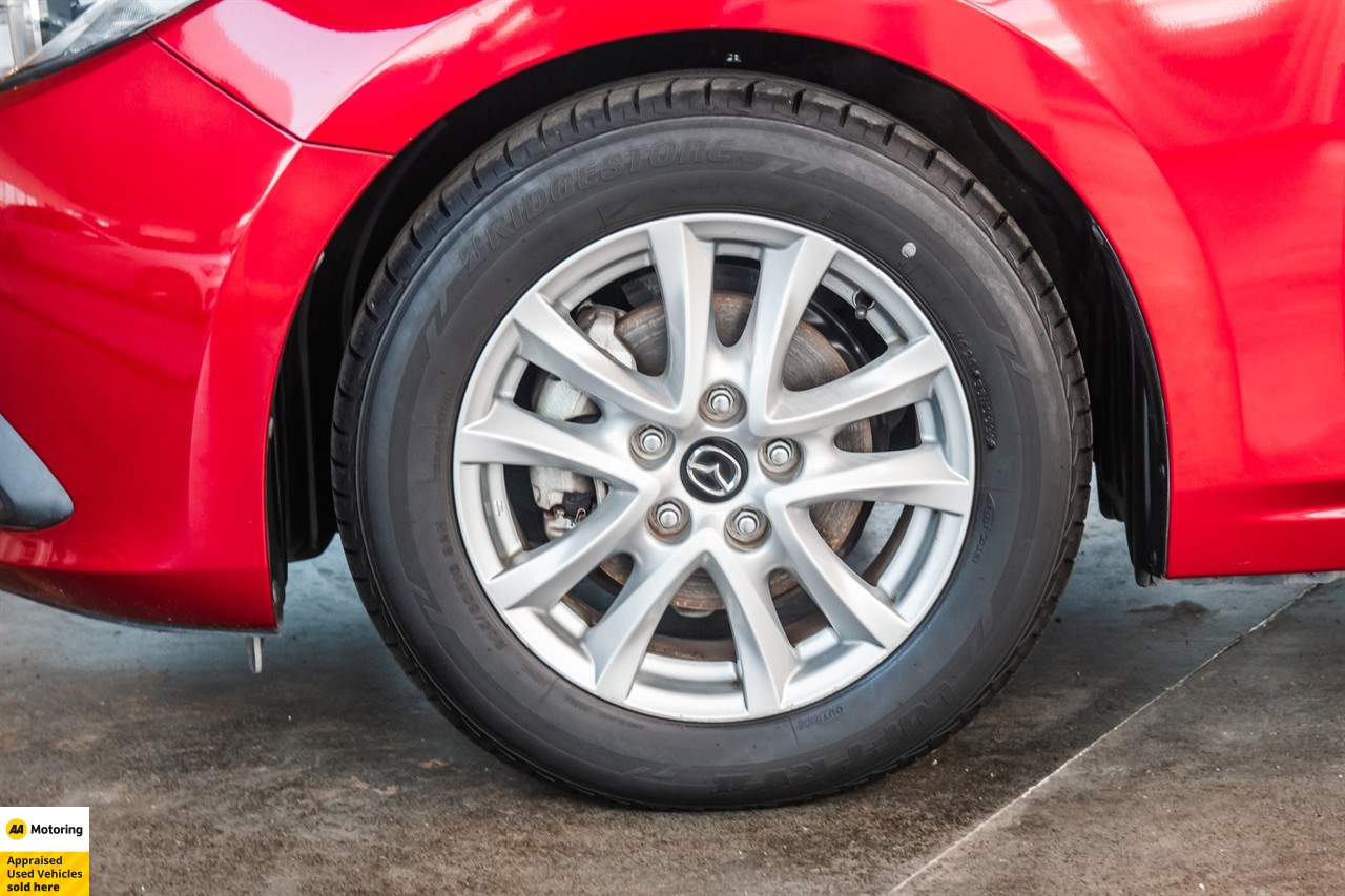 2015 Mazda Axela