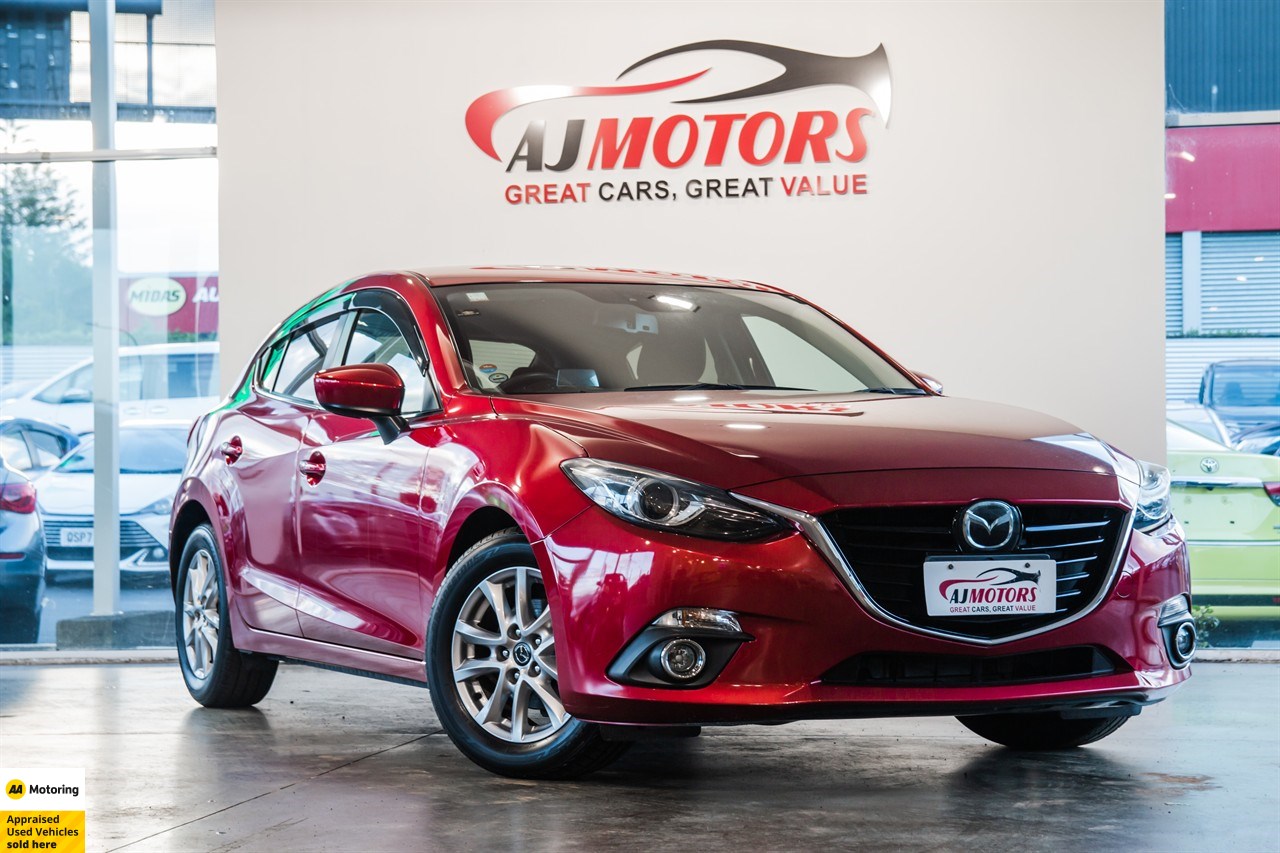 2015 Mazda Axela