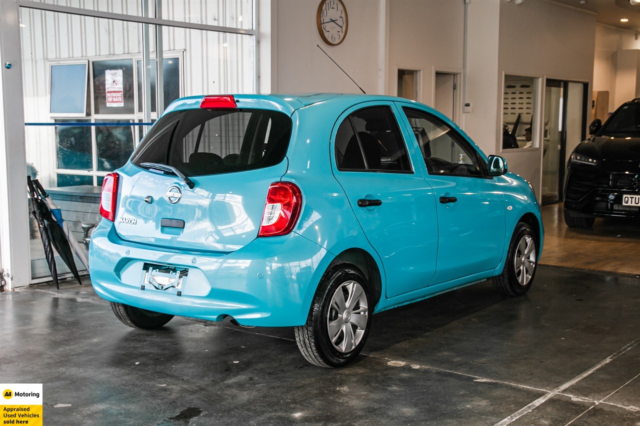 2022 Nissan March