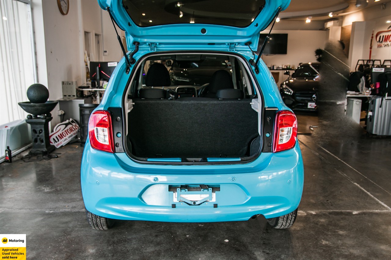 2022 Nissan March