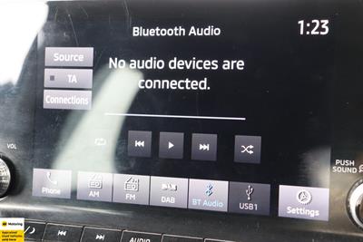 2022 Mitsubishi Outlander - Thumbnail