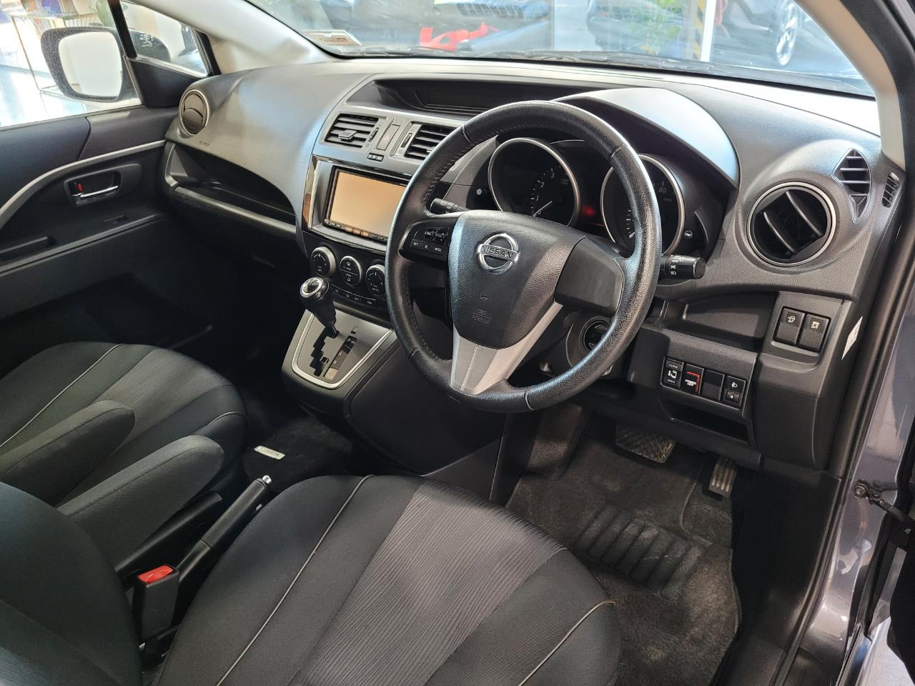 2016 Nissan Lafesta