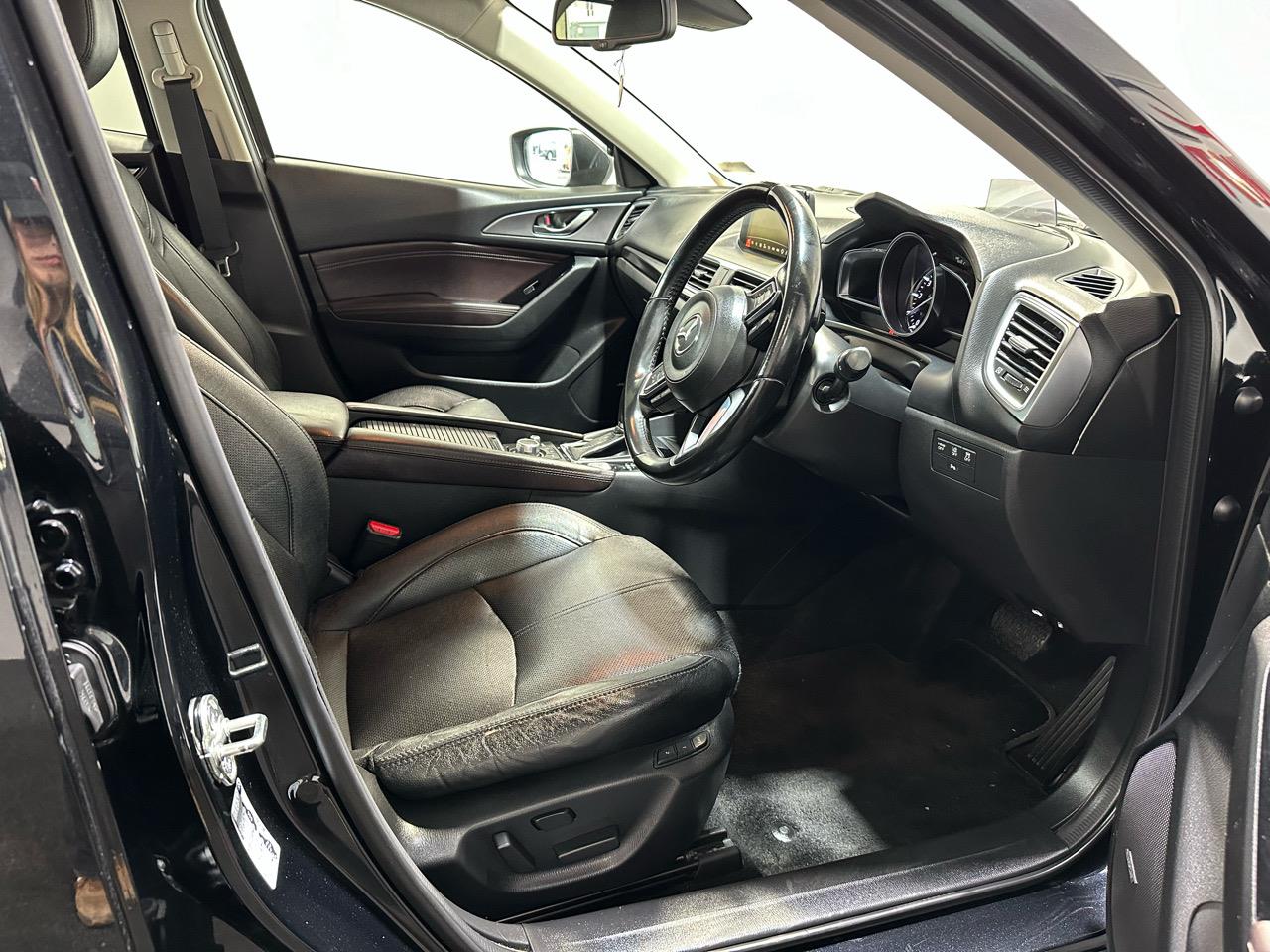 2017 Mazda MAZDA3