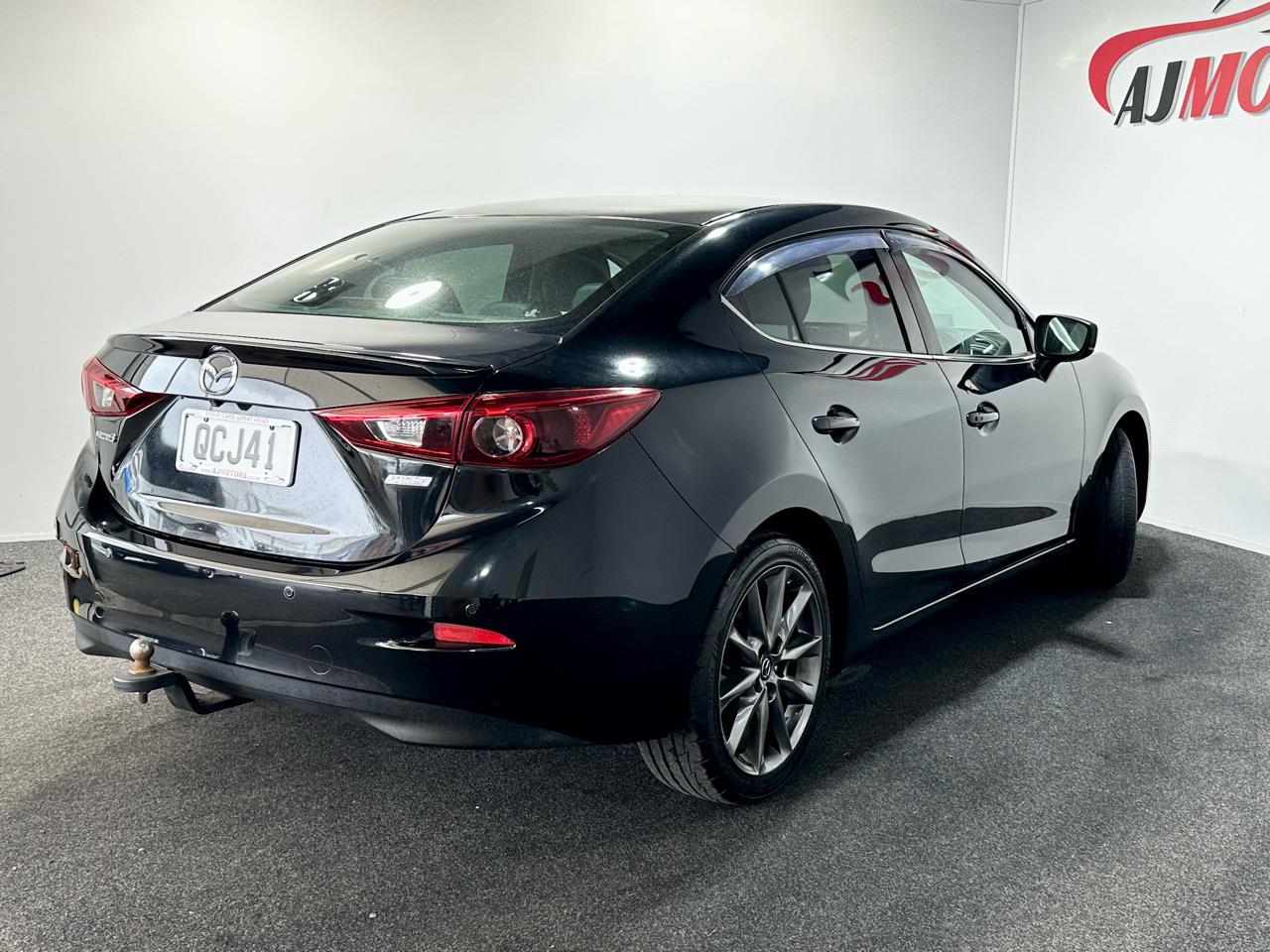 2017 Mazda MAZDA3