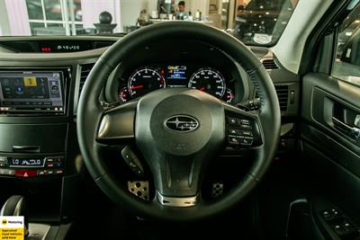 2013 Subaru Legacy - Thumbnail